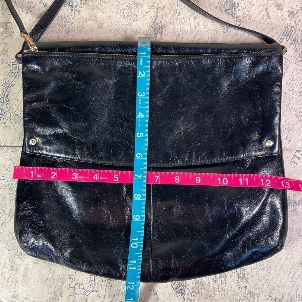 HOBO Vintage Hide Black Leather Crossbody Shoulder Bag Soft Distressed Leather - Picture 14 of 15